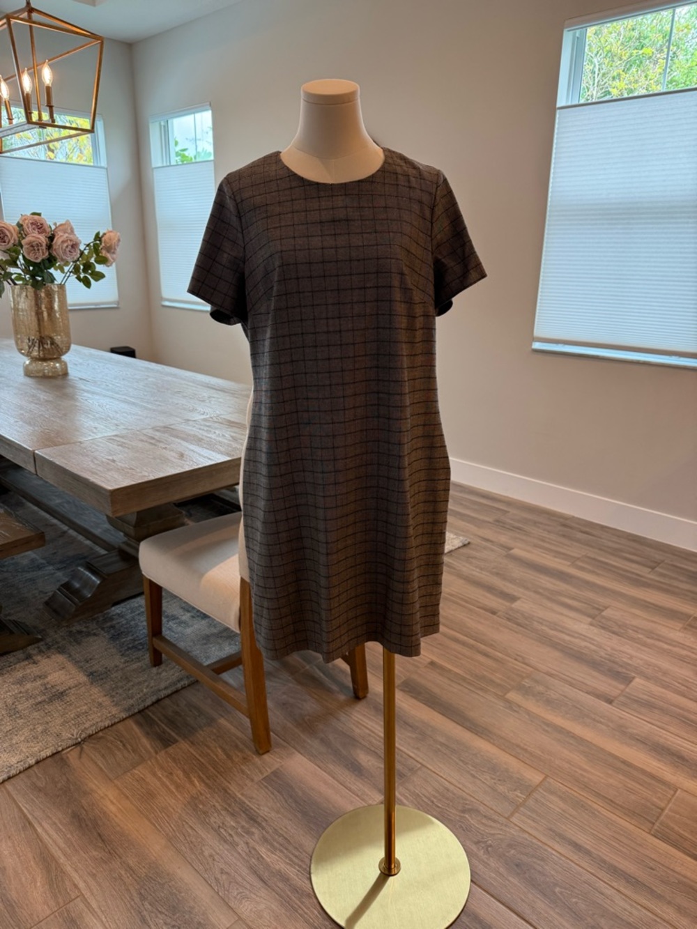 Calvin Klein Gray/Navy/Silver Plaid Short-Sleeve Shift Dress
